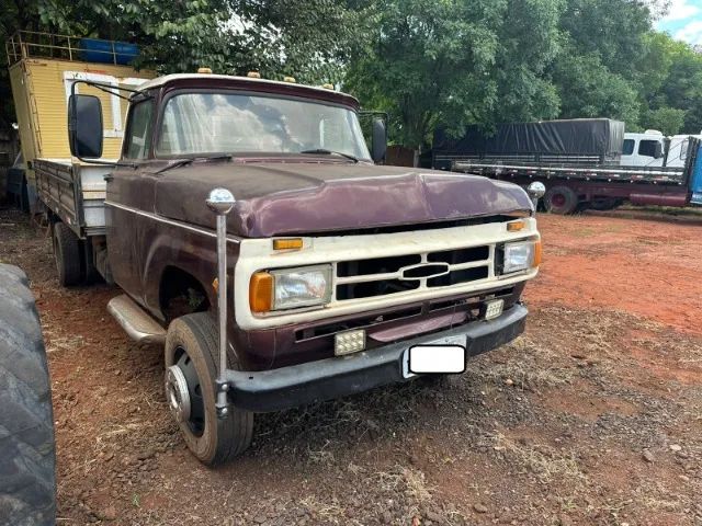 Ford F350  4x2  ano  1959 c/ Carroceria