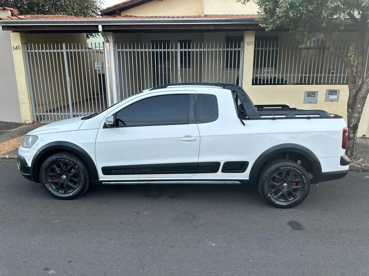 Saveiro cross