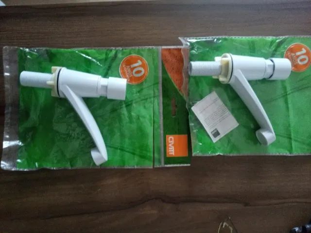 Torneira em ABS automática 64242726937986122