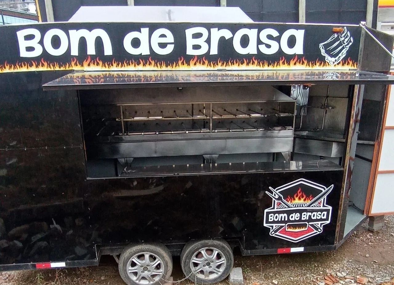 Alugo ou Vendo Food truck Grande