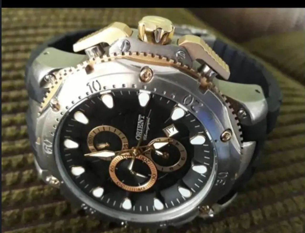 Relógio Orient Chronograph Masculino, nunca foi usado.  Estado de zero - Foto 2