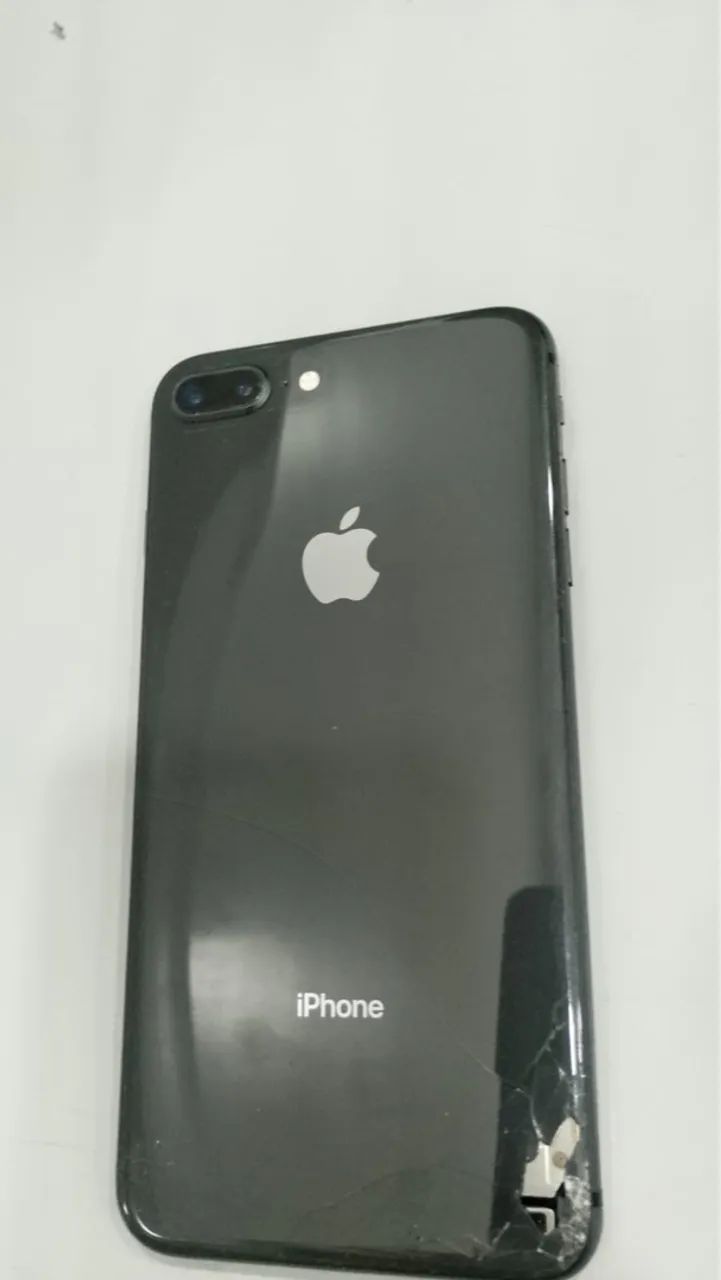 IPHONE 8 PLUS - Foto 2