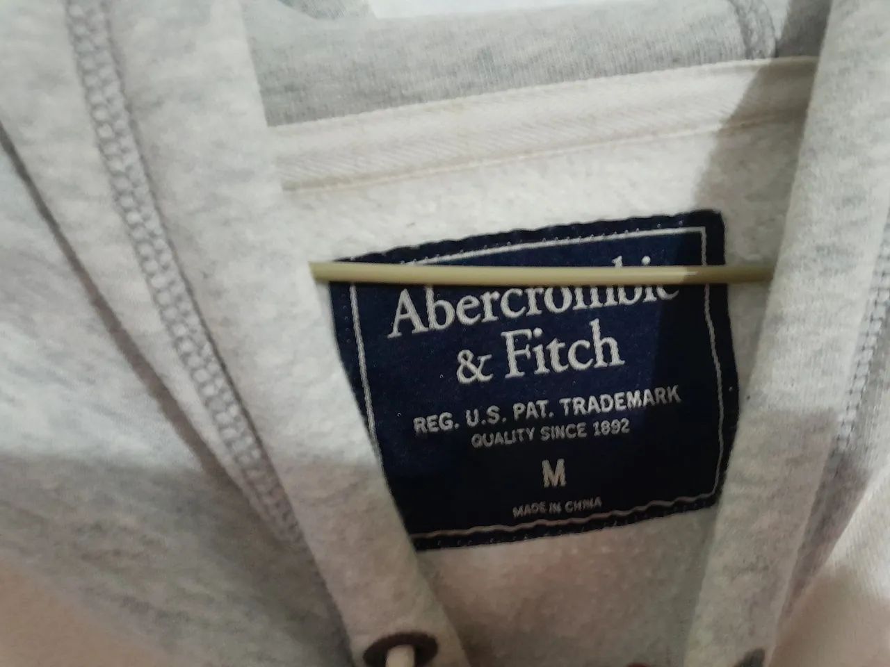 Moletom Abercrombie & Fitch - Foto 2