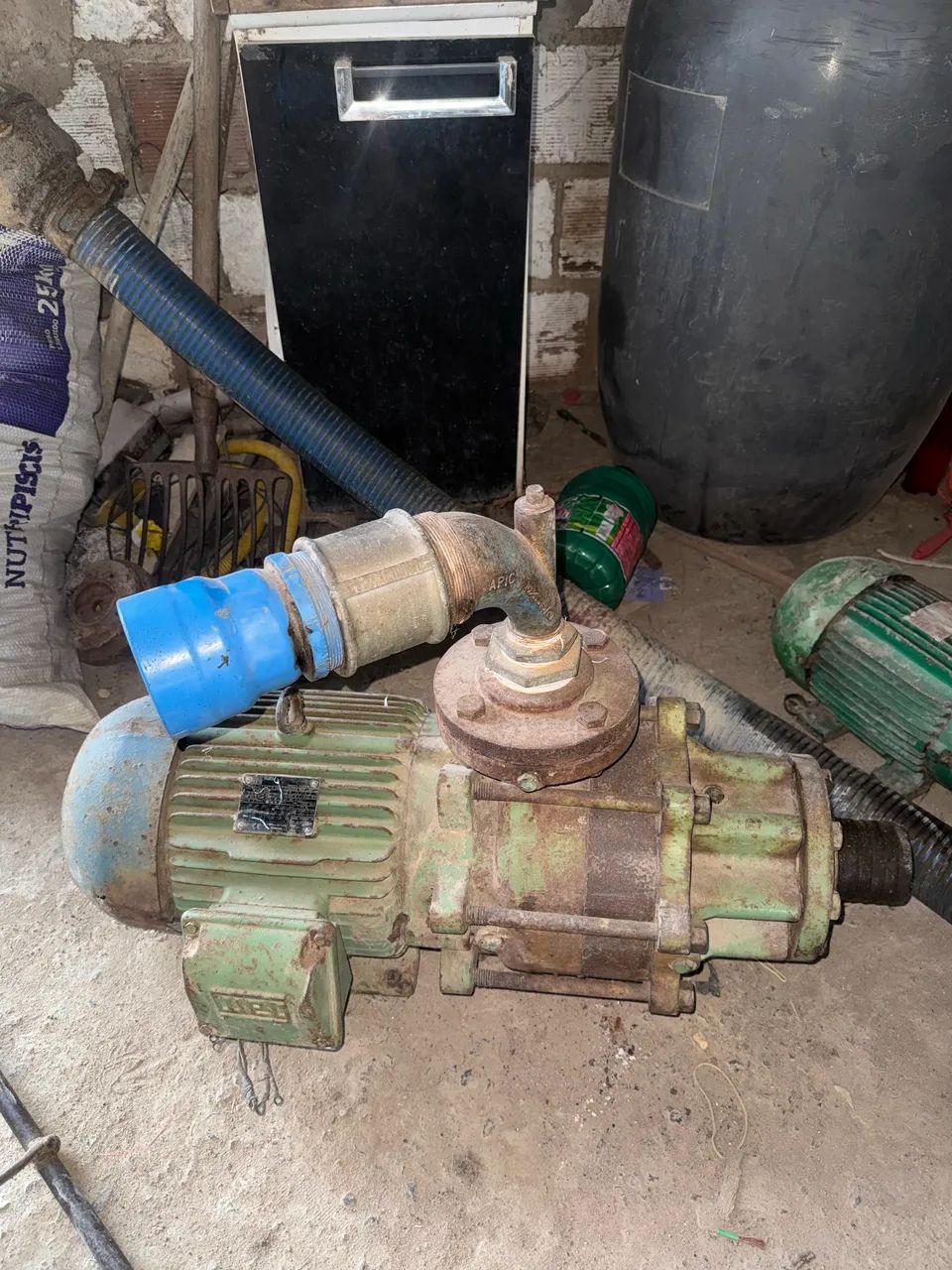 Bomba de irrigação 15cv 2 estágios 