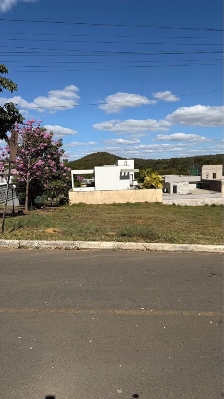 Lotes no condomínio Terra Park