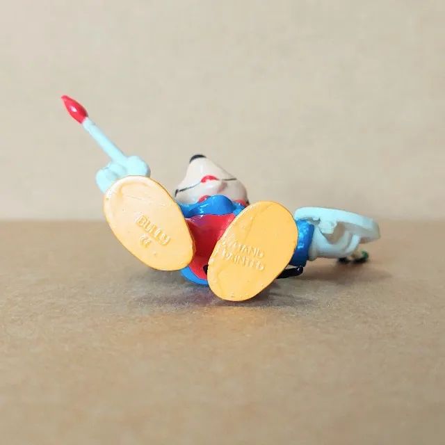 brinquedo - boneco miniatura disney mickey mouse pintor bullyland (usado) - Foto 6