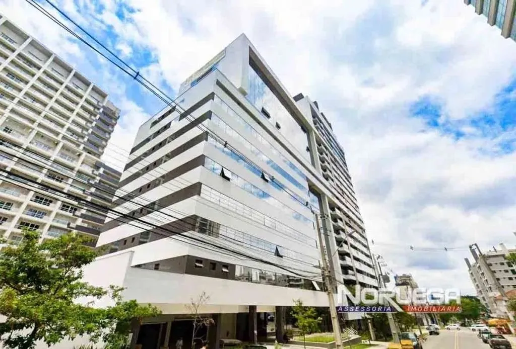 Sala Comercial à Venda ou Locação em Curitiba-PR, Vila Izabel: 1 Sala, 1 Banheiro, 1 Vaga 