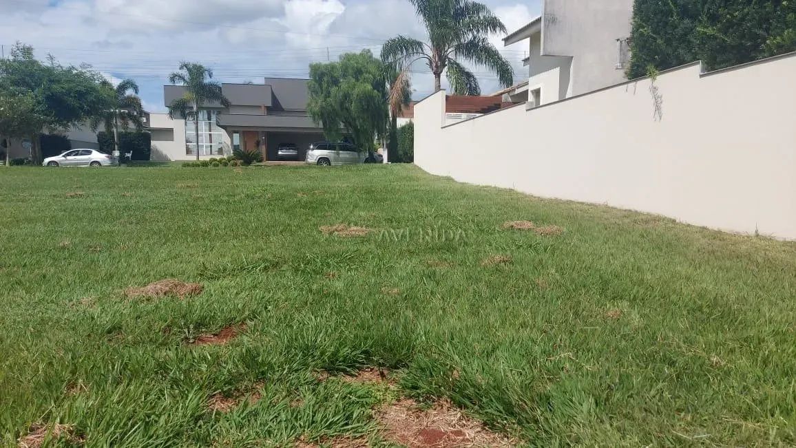Terreno à venda no Condomínio Villaggio do Engenho em Cambé PR - Foto 2