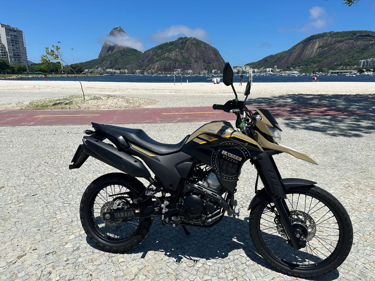 XTZ Lander ano 2023