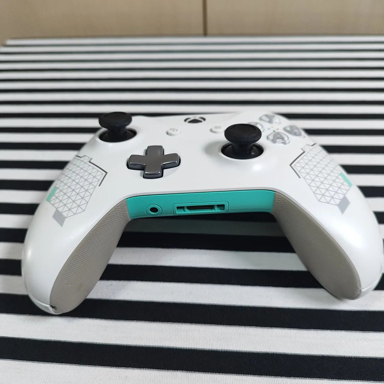 Controle Xbox One Edição Limitada  - Foto 4