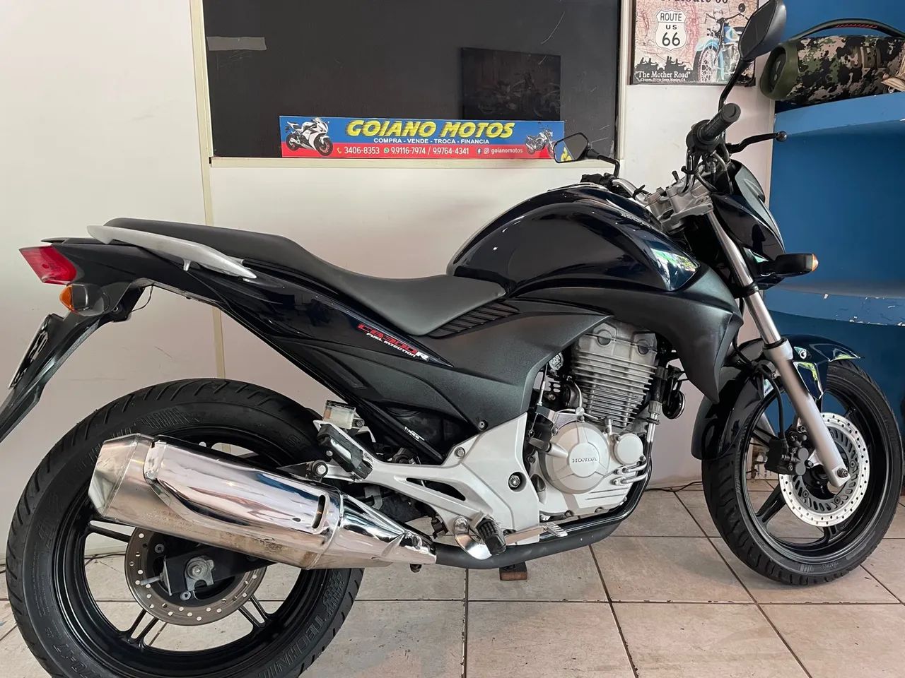 CB 300r (único dono)