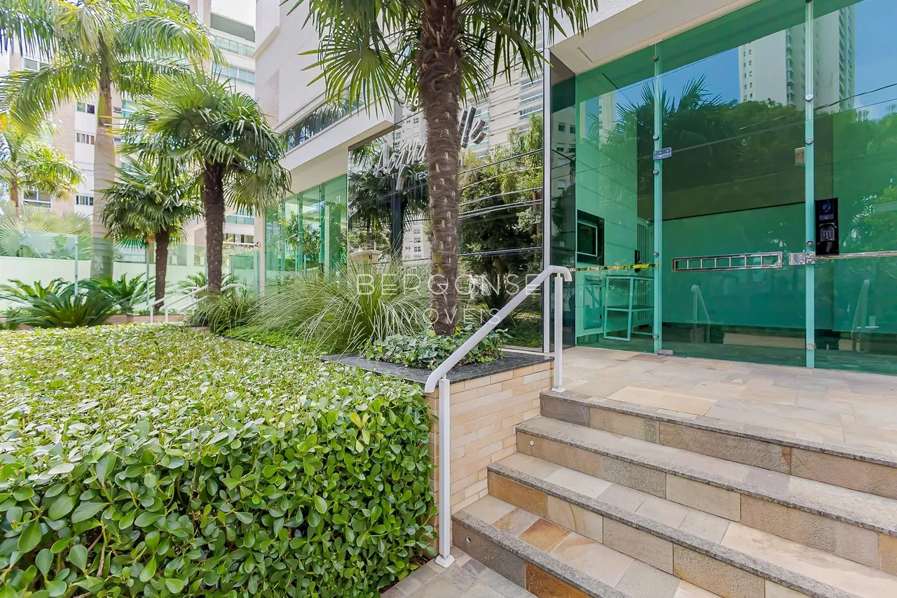 APARTAMENTO com 3 dormitórios à venda por R$ 1.850.000,00 no bairro Mossunguê - CURITIBA /