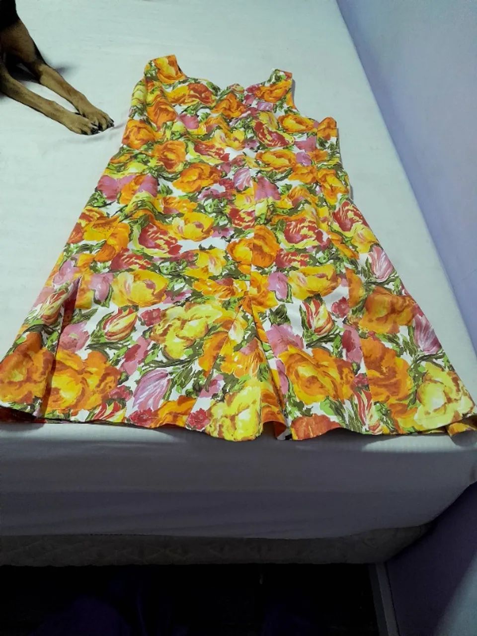 Vestido amarelo floral - Foto 3