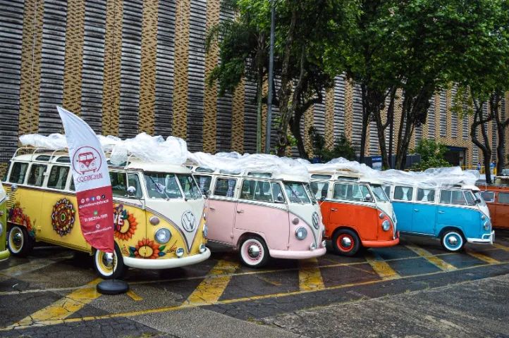 Compra, venda e exportação de Kombis e Carros Clássicos