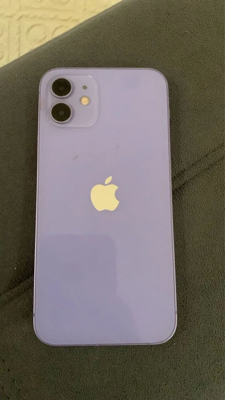 iPhone 1264315885121538120