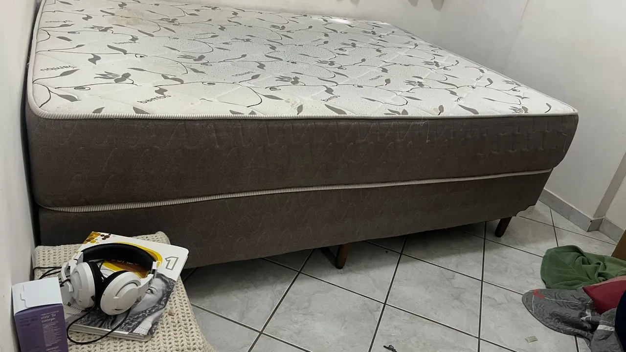 Cama box queem