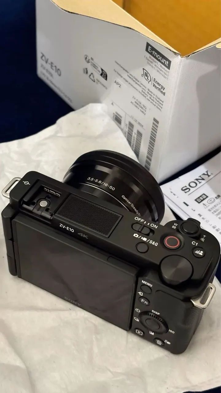 Sony ZVE10 