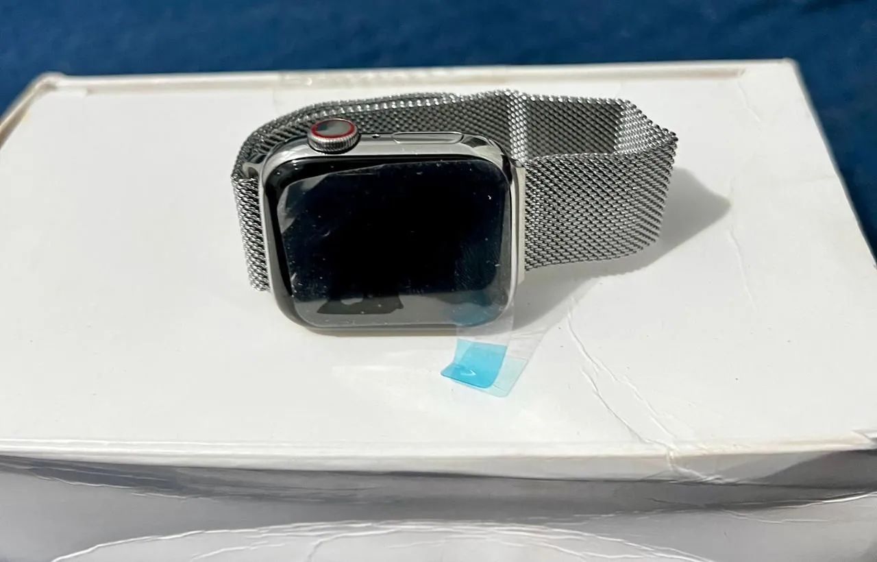 Relógio Apple watch séries 6 40mm - Foto 3