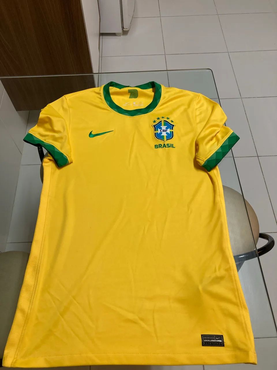 Camisa amarela do Brasil 