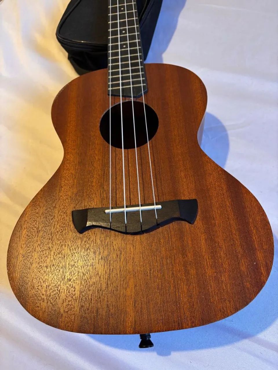 Ukulele Tagima 23k - Foto 4