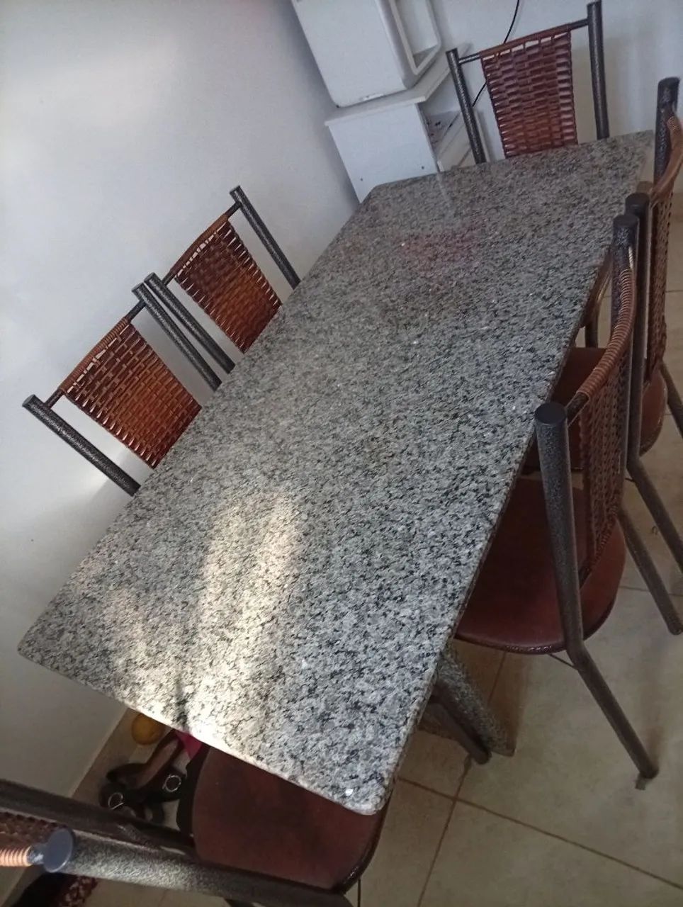  jogo de mesa com 6 cadeiras  - Foto 2