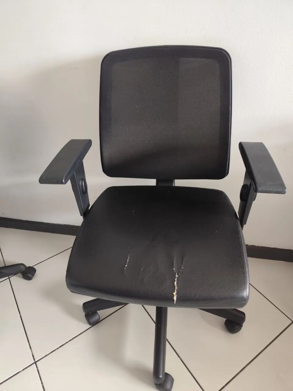 Cadeira Ergonômica Cavaletti para Escritório e Home Office - Regulável - Foto 4