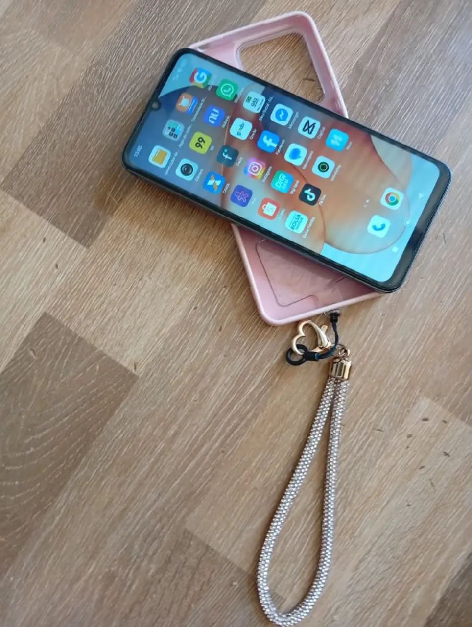 Vende-se redmi13c 256 giga ZAP *72