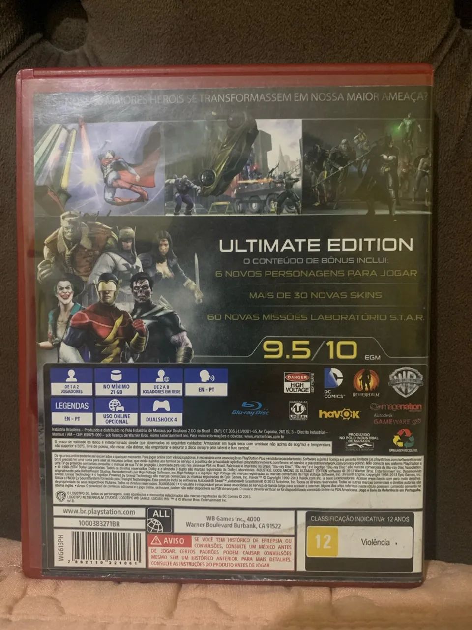 INJUSTICE: GODS AMONG US - Foto 2
