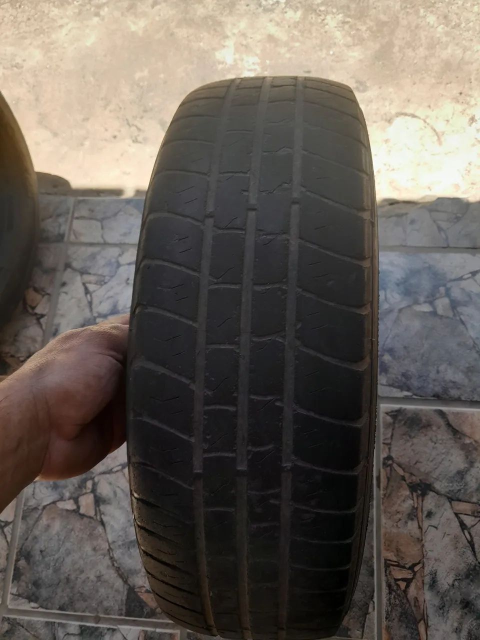 2 PNEUS 165/70/13