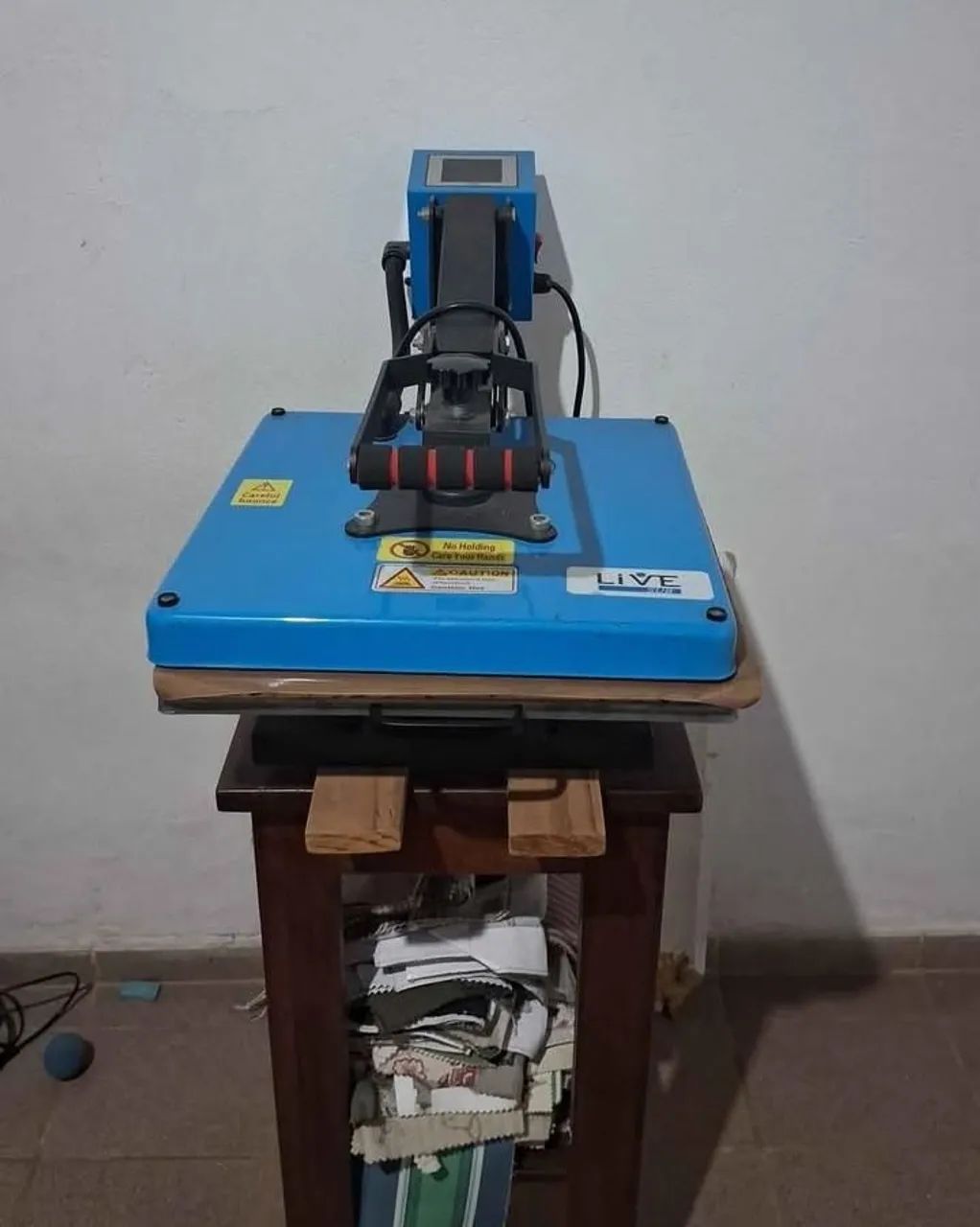 Prensa Térmica para Sublimação 38x38 - Foto 3