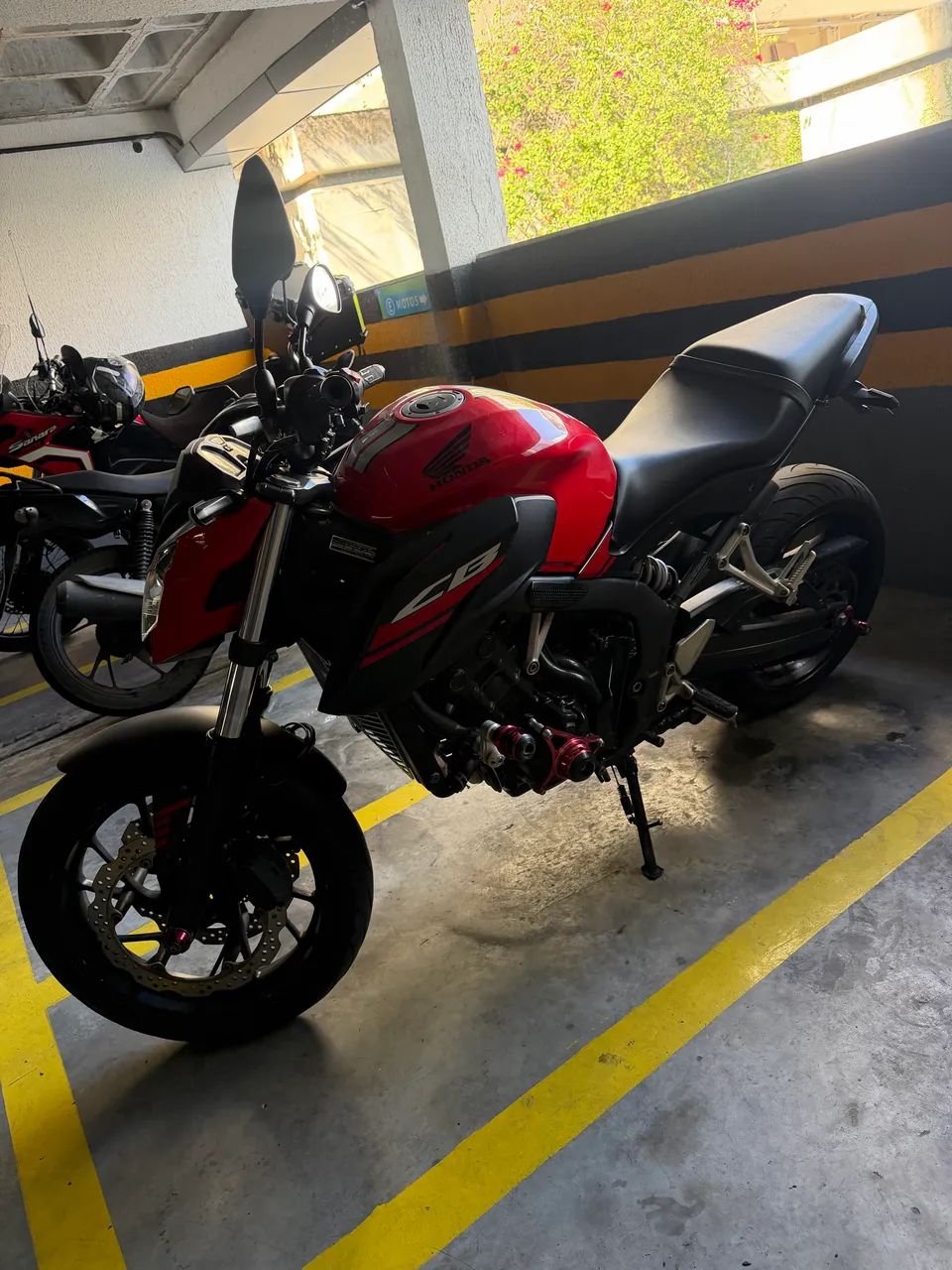 CB 650F 2019 - Foto 2