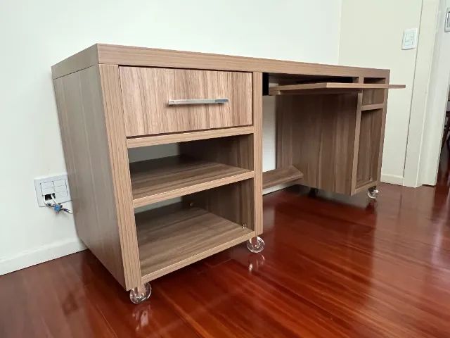 Mesa de escritorio em MDF - Foto 4