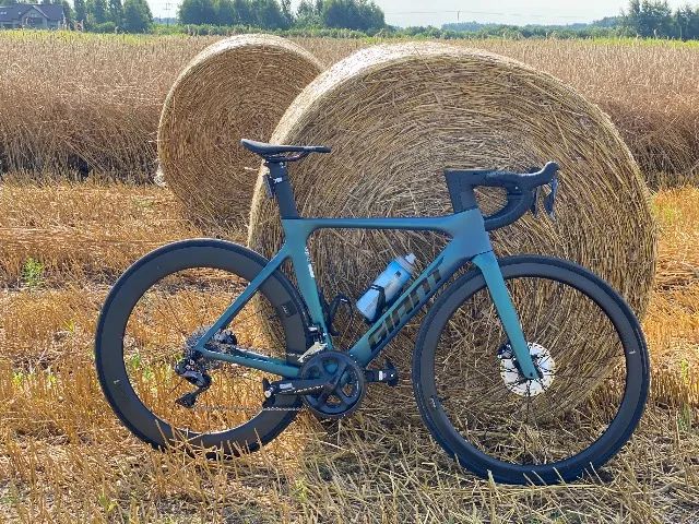 Bicicleta Speed GIANT Propel Advanced Ultra Di2 Aero