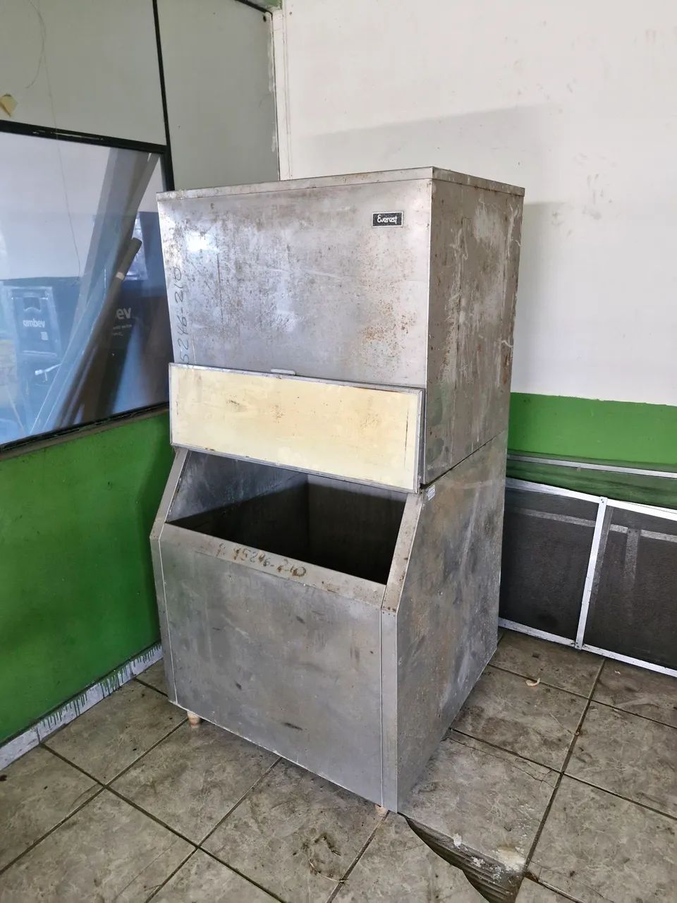 Máquina de gelo Everest