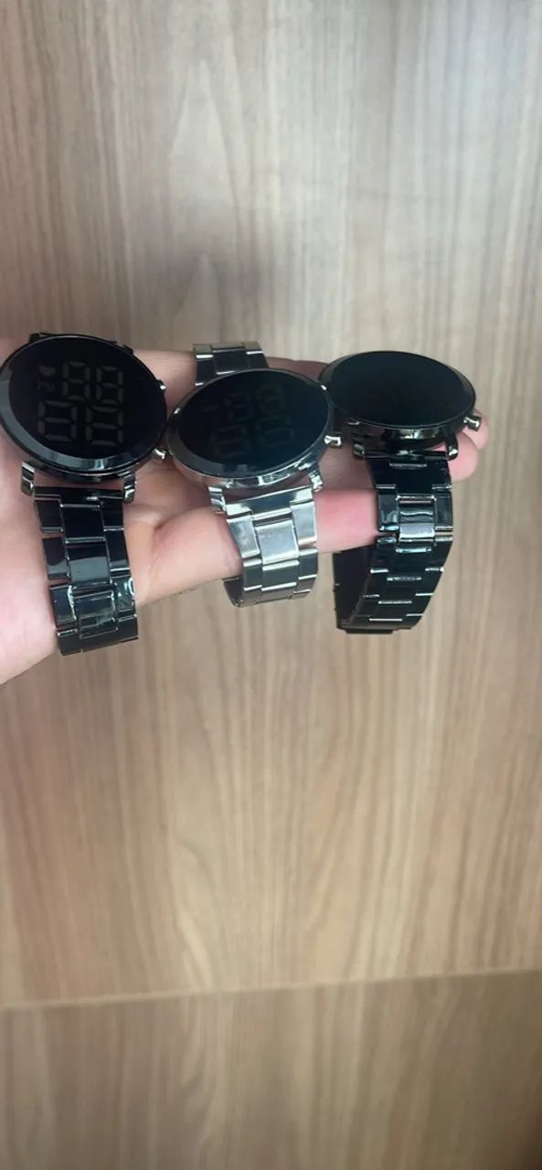 3 Relogio por R$100 - Foto 2