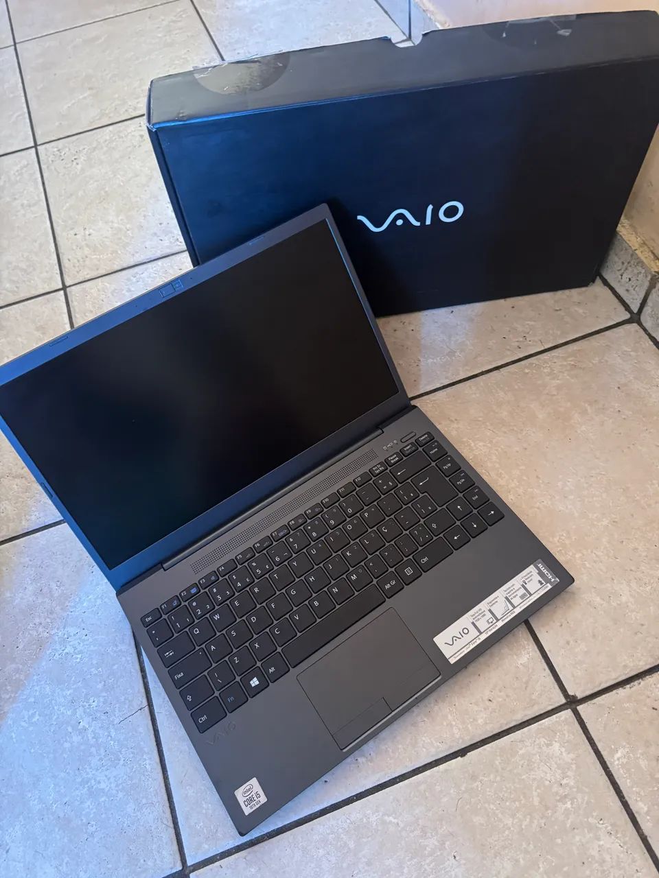 Notebook core i5 10 Ger acompanha caixa e nota 