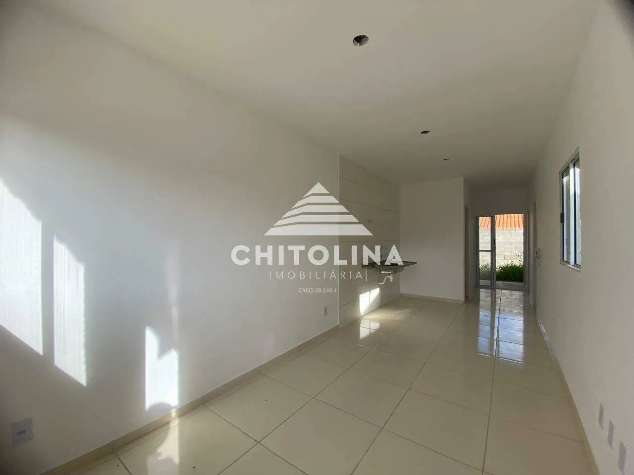 Casa Comercial com 2 Quartos e Piscina em Itapetininga  Vila Popular (Venda)