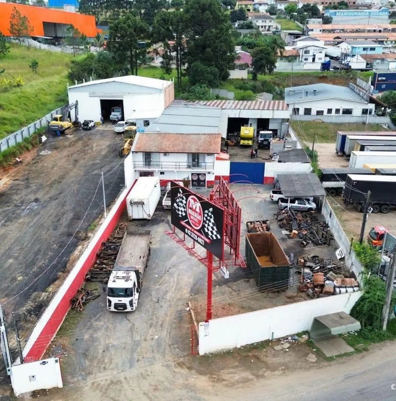 Barracão a Venda no Contorno