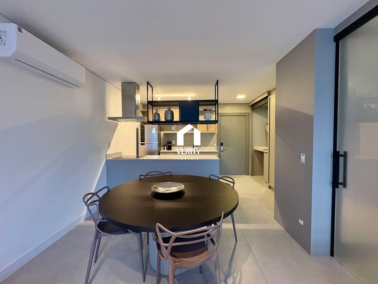 Studio Mobiliado com Dormitório Separado | Trindade - Foto 3