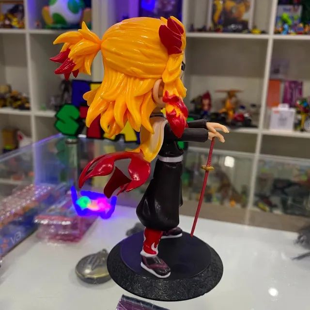 Action Figure- Kyojuro Rengoku -Demon Slayer - Foto 4