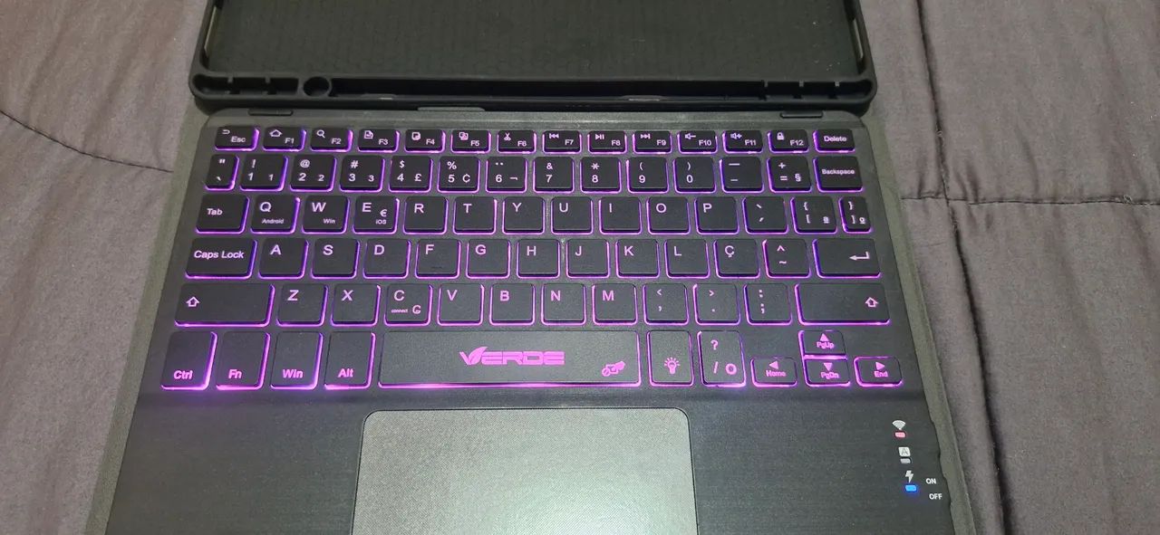 Capa para Tablet - 3 meses de uso - Foto 4