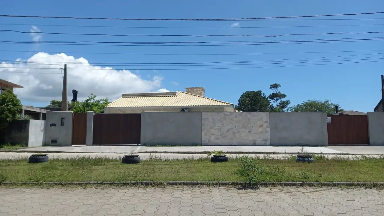 Casa de 3 dormitórios à venda no Campeche