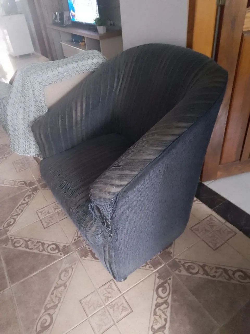 Doação de duas poltronas - Foto 2