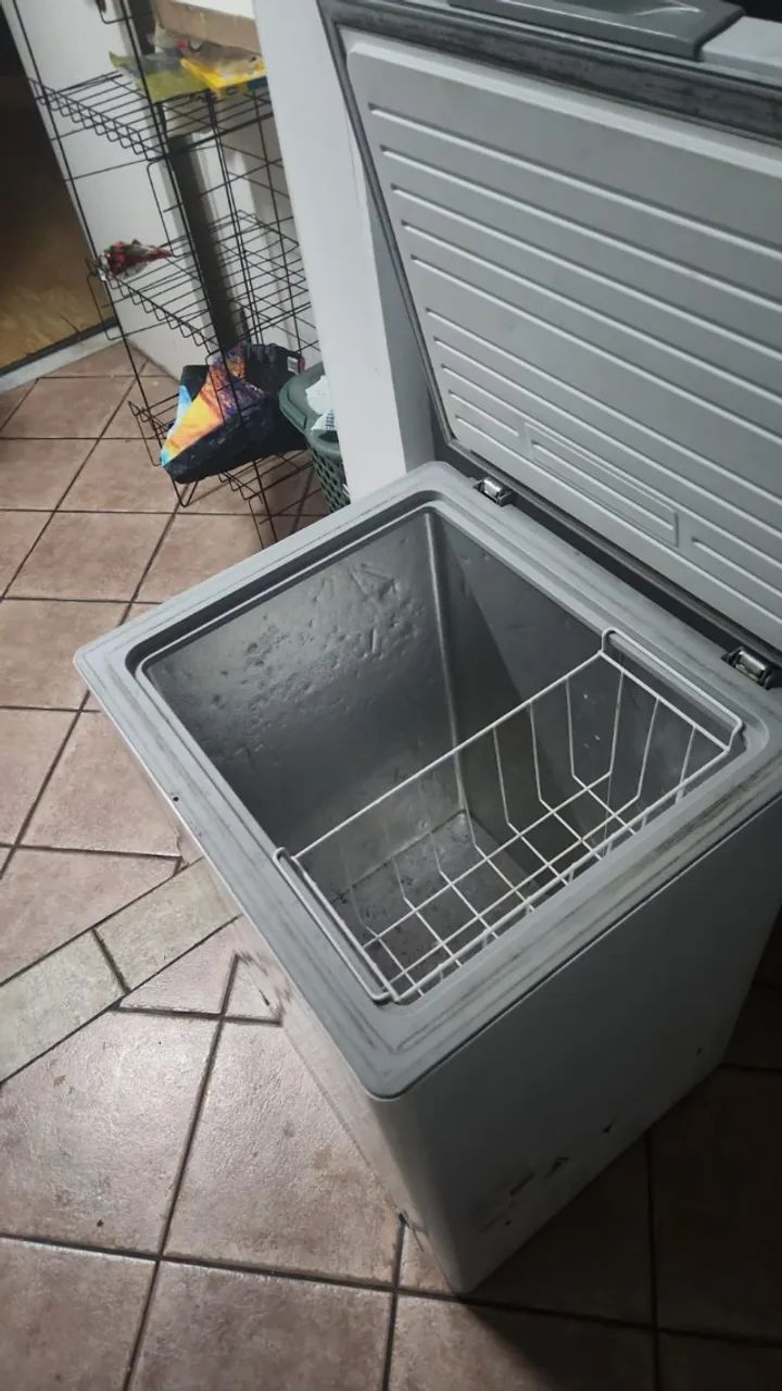 Freezer Horizontal 100l Bivolt Branco Midea Branco - Foto 2