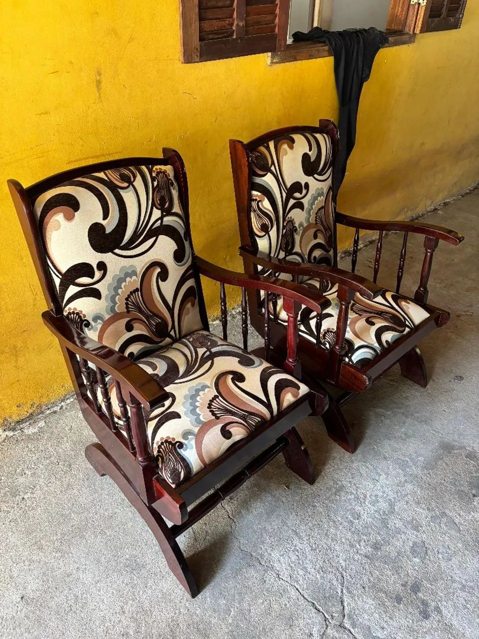 Lindas Cadeiras Balanço 