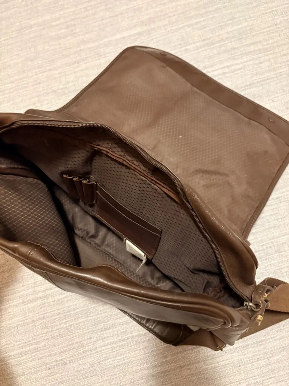 Bolsa de couro estilo carteiro - Foto 3