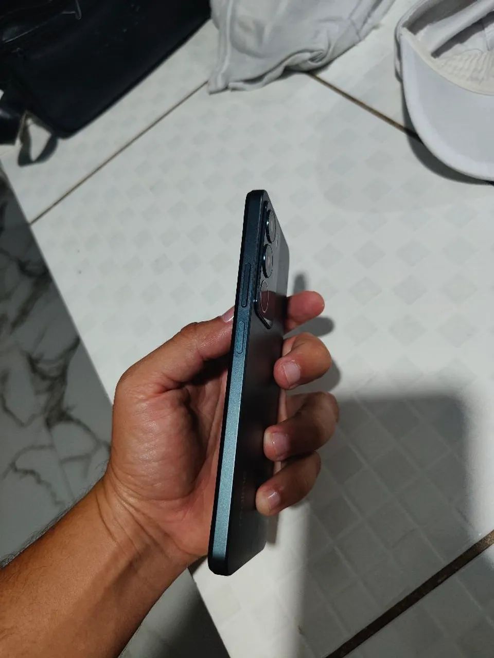 Celular Novo, Realm C75 verde, 256gb / 8 Ram . - Foto 3