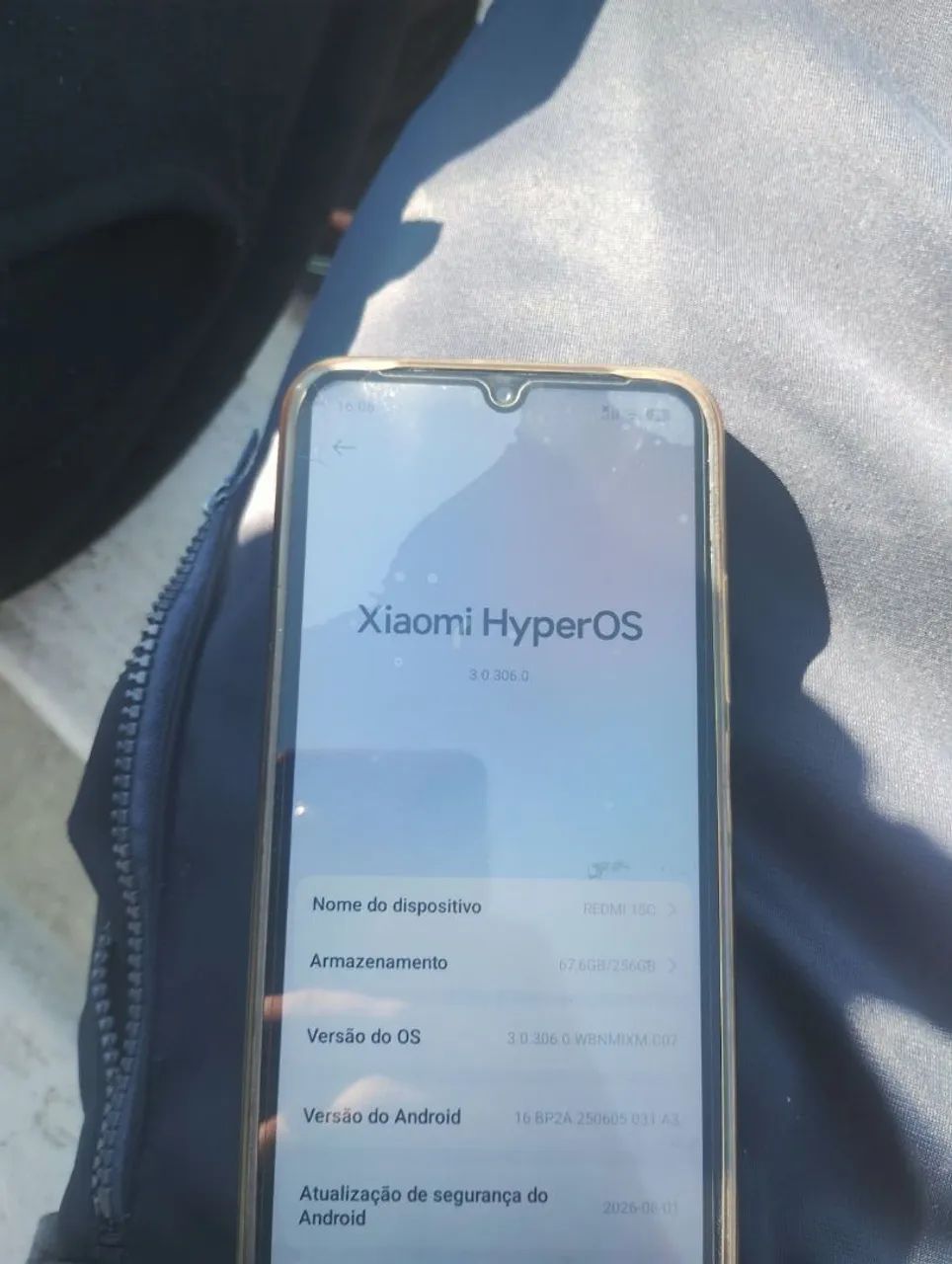 Vendo redmi 15c com 256 gb de memória 