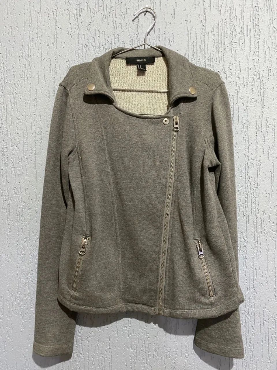 Casaco Forever 21