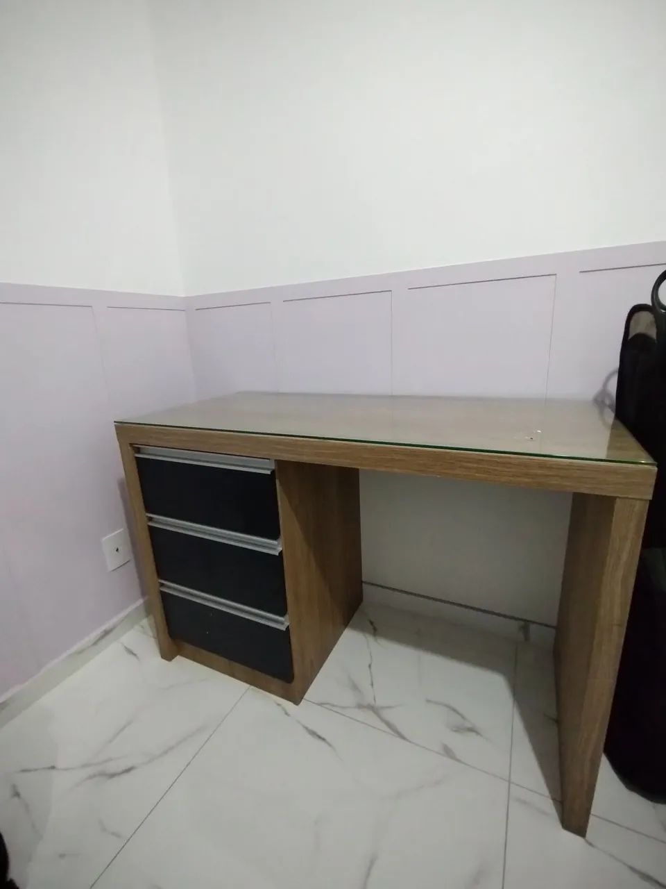 Escrivaninha 100% MDF de ótima qualidade. Aceito troca - Foto 3